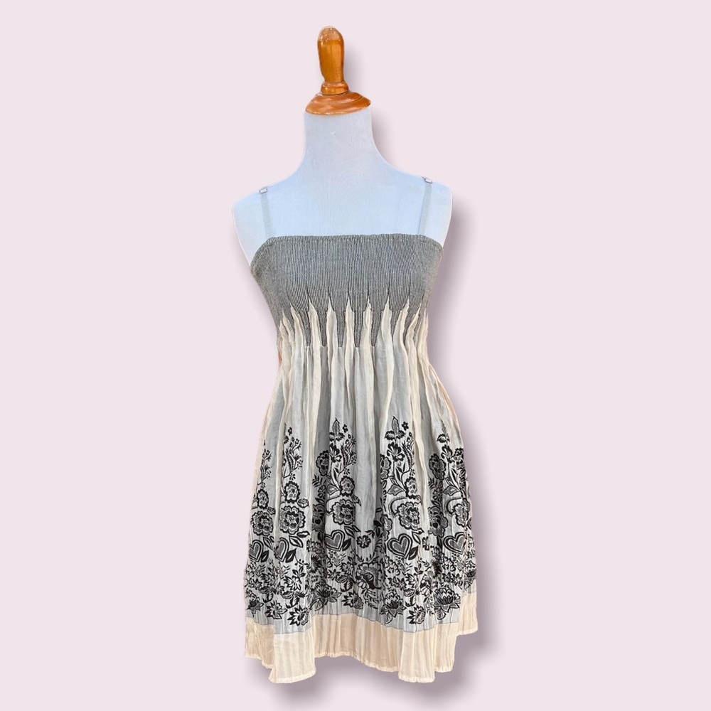 Vintage forever 21 smocked mini dress